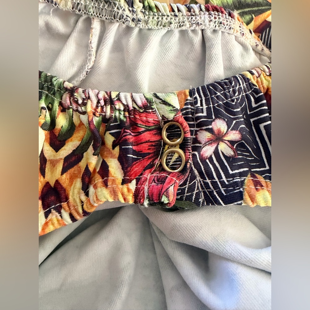 Rave Multicolor Tropical Patterned Garment - Picture 8 of 11